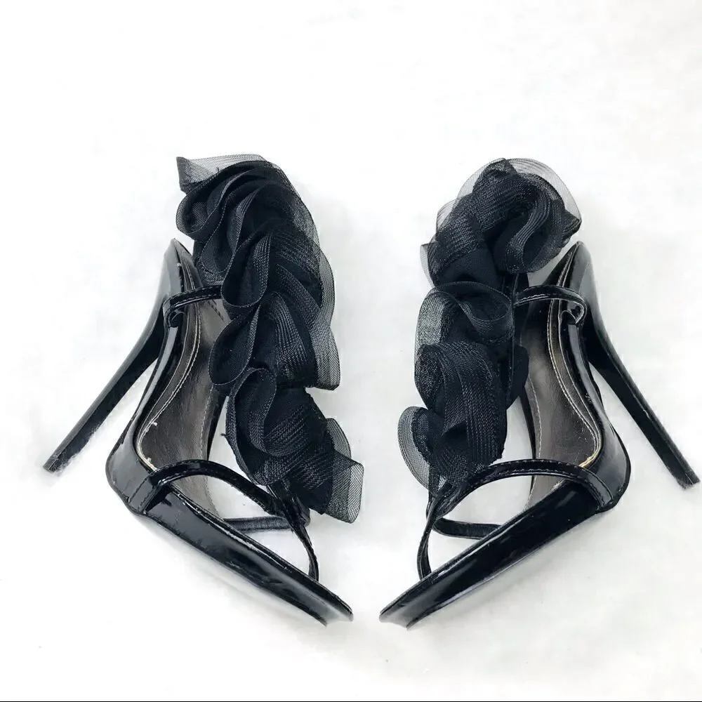 Bakers “Rory” Black 5” Ruffle Top Stiletto Heels